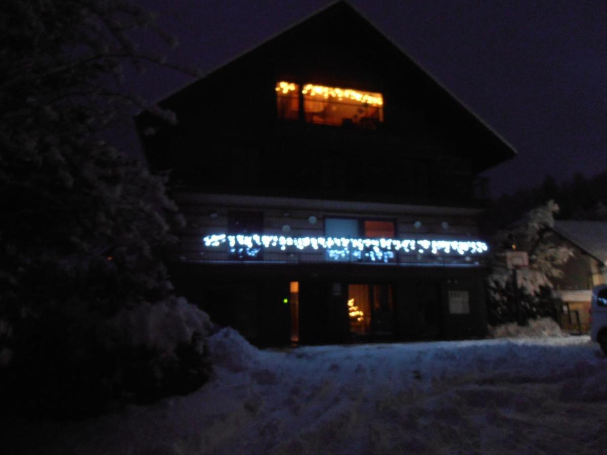 Bed & Breakfast Base Camp Krize Luaran gambar