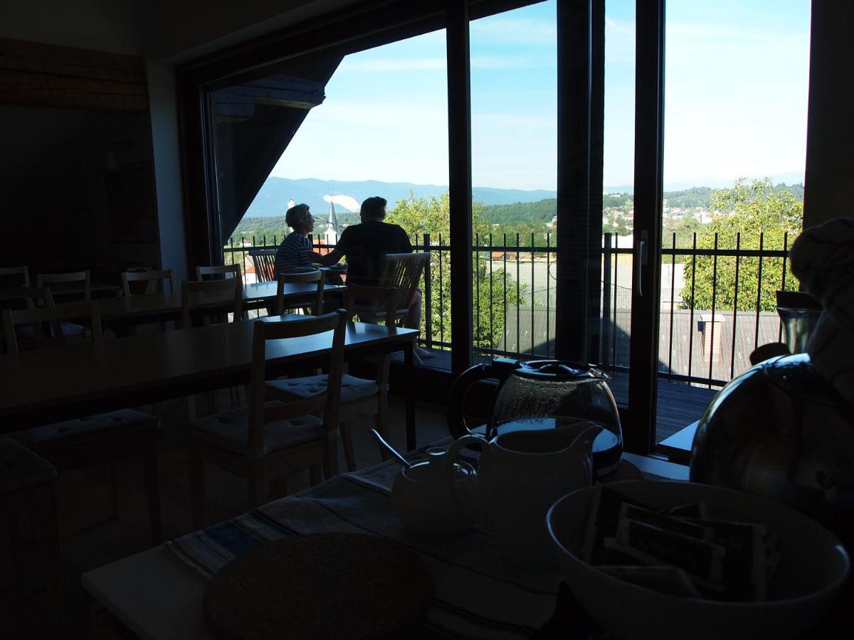 Bed & Breakfast Base Camp Krize Luaran gambar