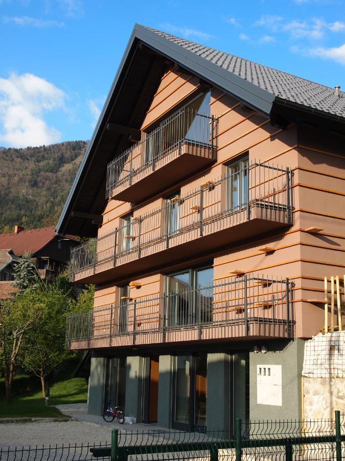 Bed & Breakfast Base Camp Krize Luaran gambar